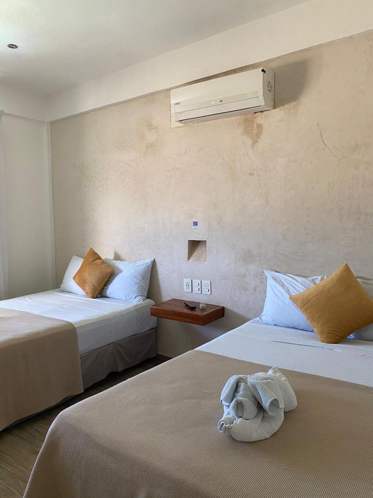 Hotel Pelecanus Suites Holbox Exterior foto