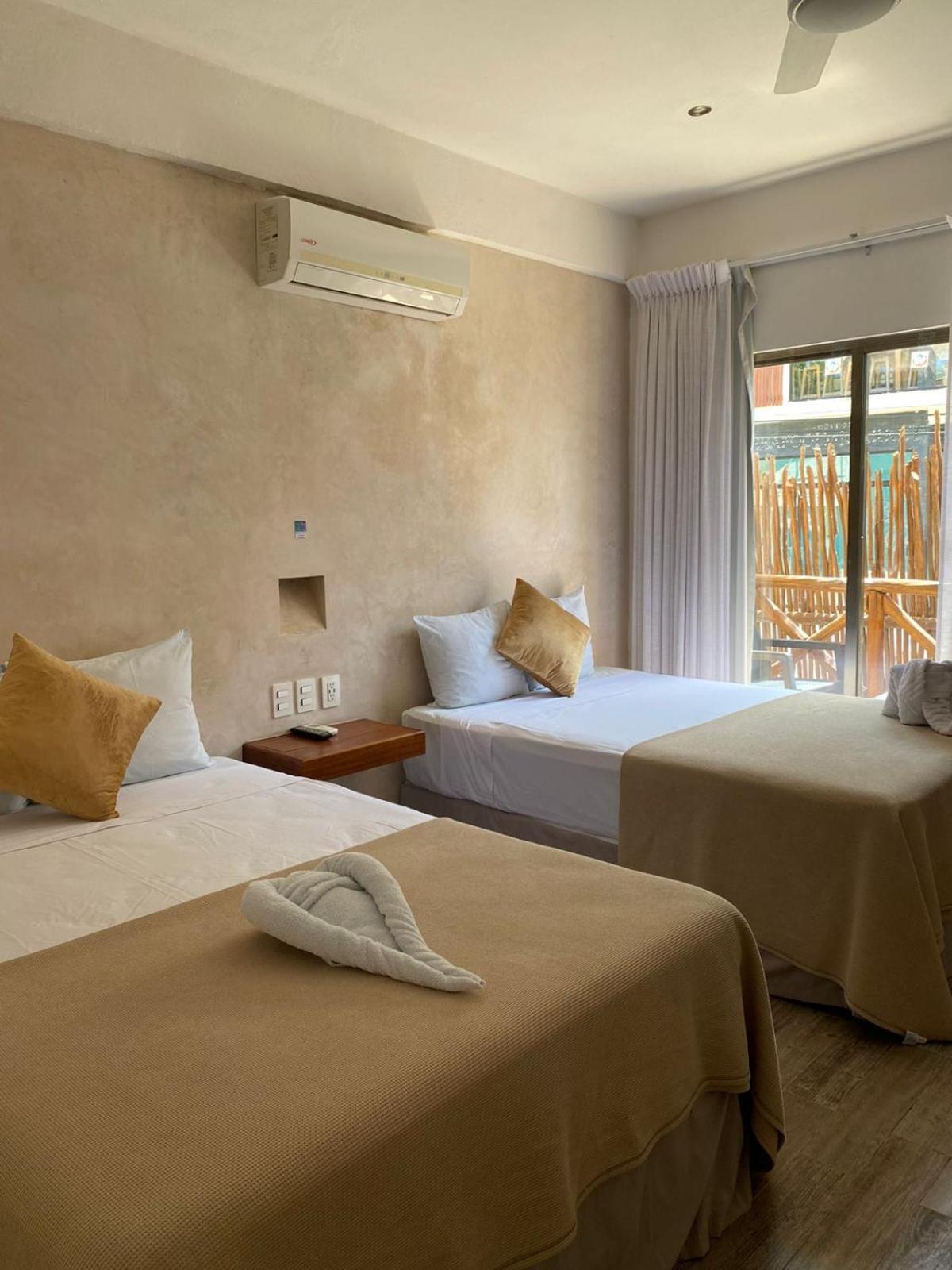 Hotel Pelecanus Suites Holbox Exterior foto